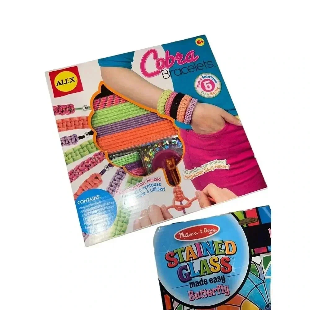 Melissa & Doug GIFT SET stained glass butterfly blendypens art bracelets craft
